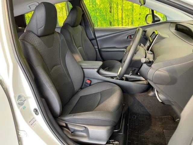 Toyota PRIUS 2016-12 10211-8