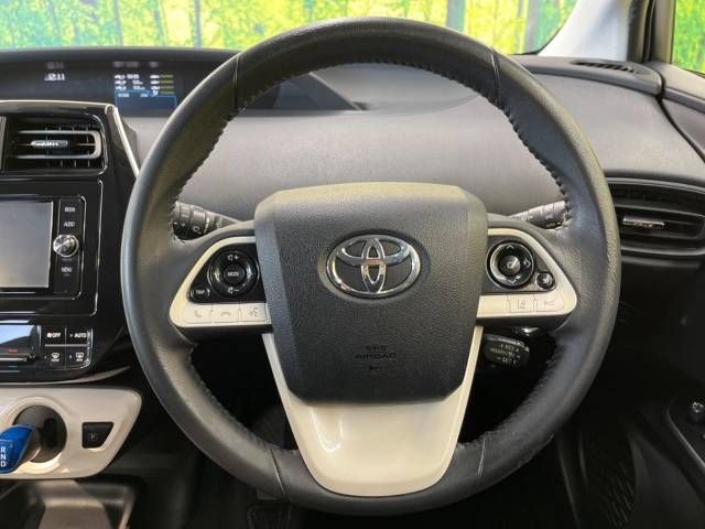 Toyota PRIUS 2016-12 10211-11