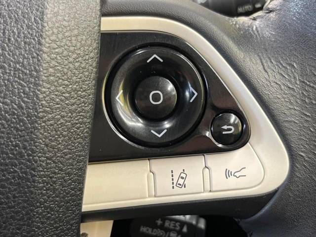 Toyota PRIUS 2016-12 10211-4