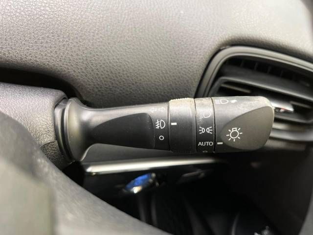 Toyota PRIUS 2016-12 10211-7