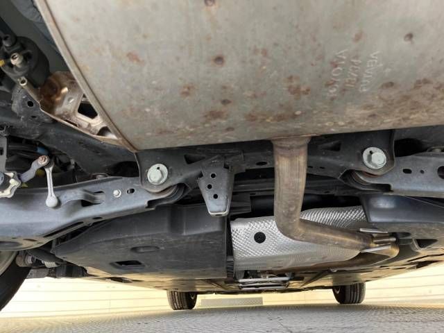 Toyota PRIUS 2016-12 10211-19