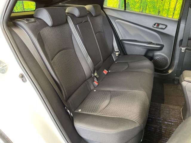 Toyota PRIUS 2016-12 10211-9
