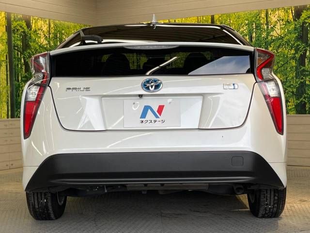 Toyota PRIUS 2016-12 10211-15