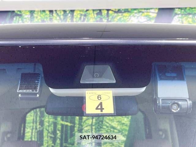 Honda N BOX 2021-04 212952-3