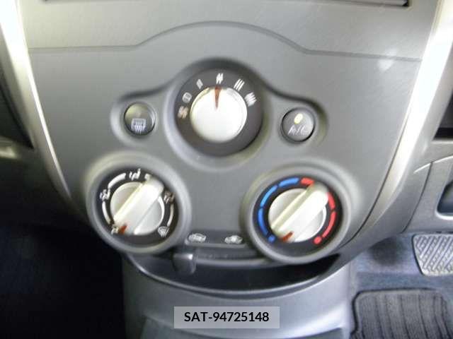 Nissan NOTE 2013-05 313869-9