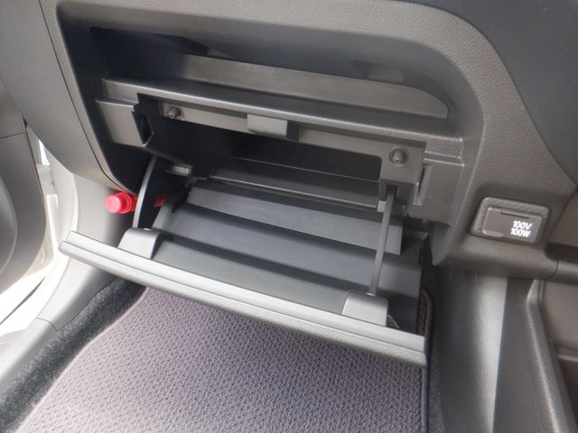 Nissan NV150 AD 2018-07 4810-5