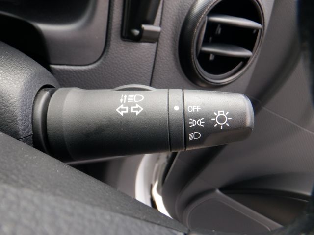Nissan NV150 AD 2018-07 4810-9