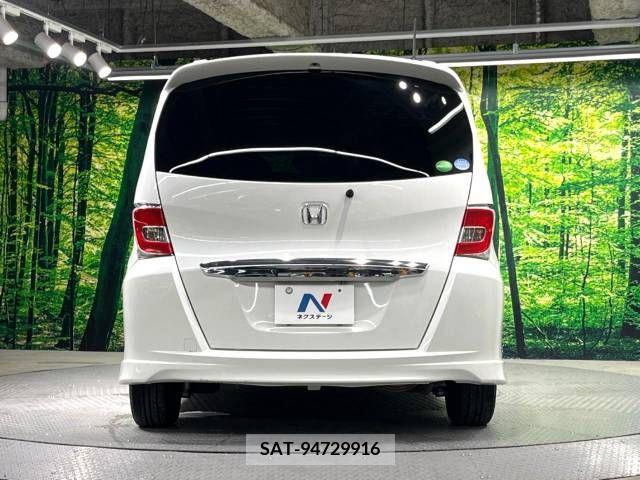 Honda FREED 2015-09 329832-16
