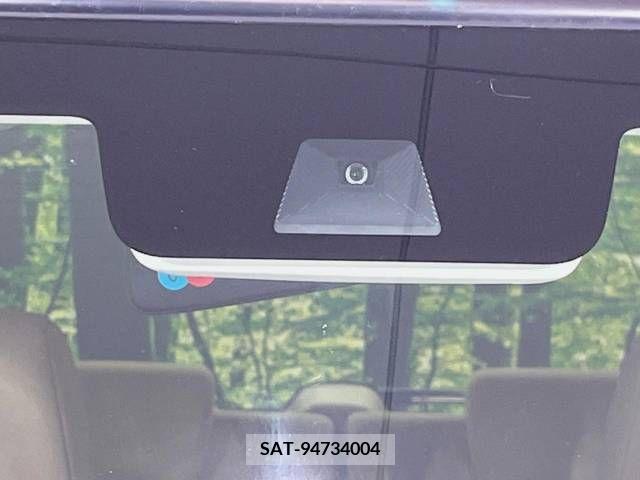 Honda N BOX 2019-06 349038-2