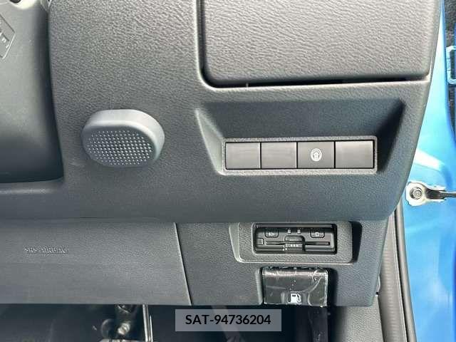 Nissan NOTE 2022-01 279847-16