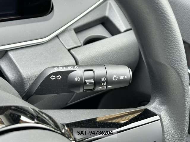 Nissan NOTE 2022-01 279847-17