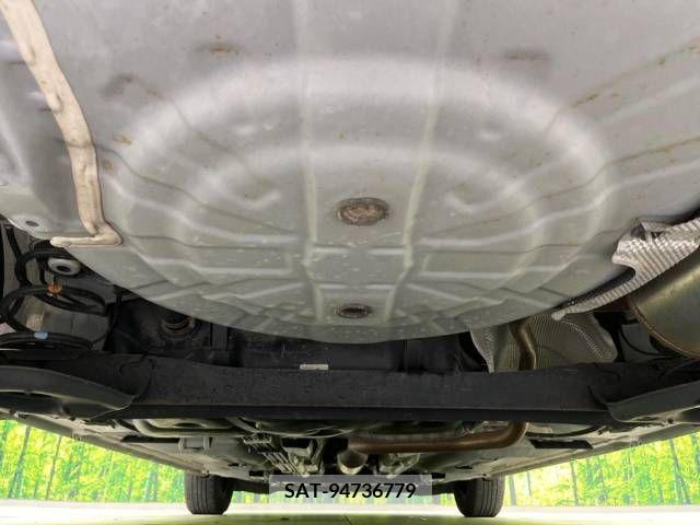 Nissan NOTE 2018-06 302434-18