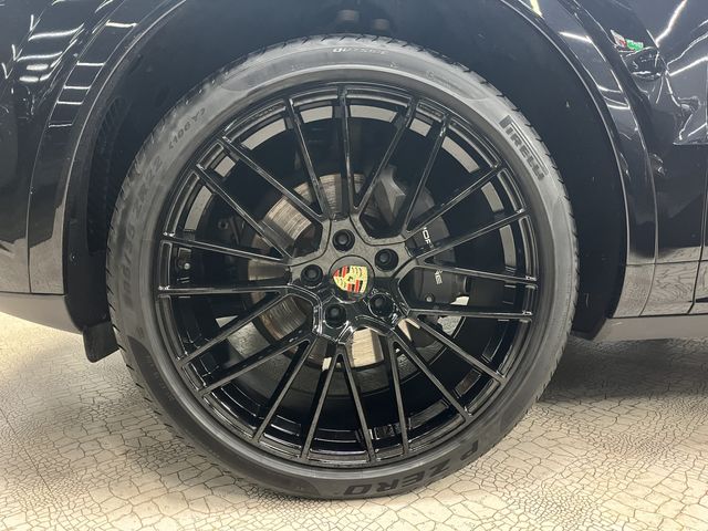 Porsche CAYENNE 2019-02 19277-18