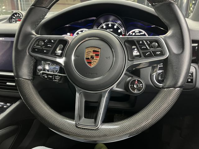 Porsche CAYENNE 2019-02 19277-20