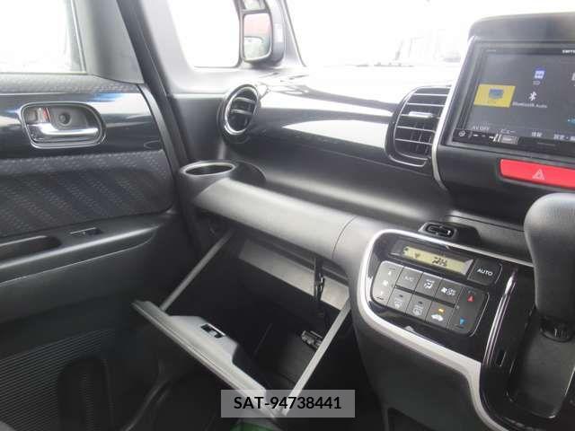 Honda N BOX CUSTOM 2014-02 279088-16