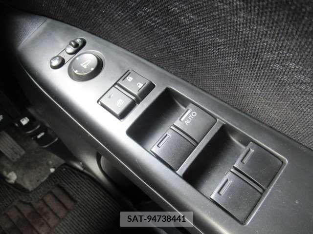 Honda N BOX CUSTOM 2014-02 279088-13