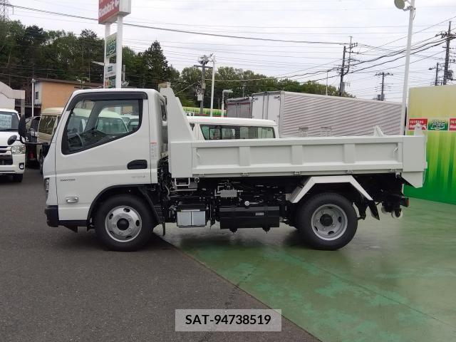 Mitsubishi CANTER 2023-10 294478-2