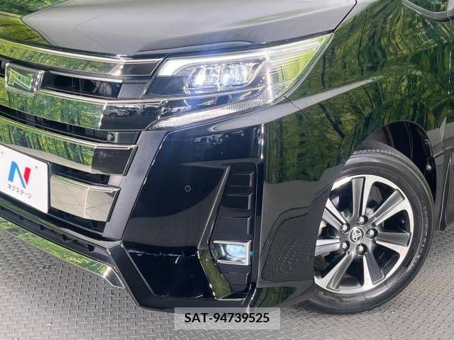 Toyota NOAH 2020-03 336522-13