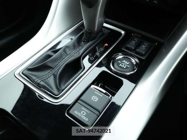 Mitsubishi ECLIPSE CROSS 2023-06 390543-13