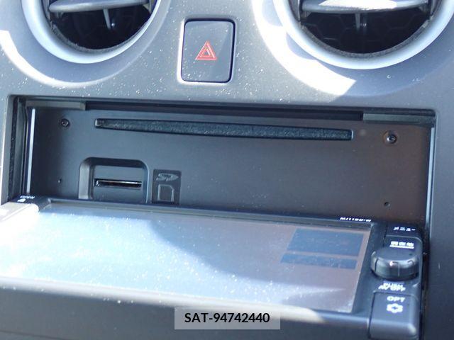 Nissan NOTE 2019-01 207935-5