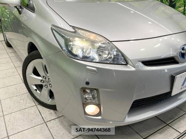 Toyota PRIUS 2011-11 322019-12