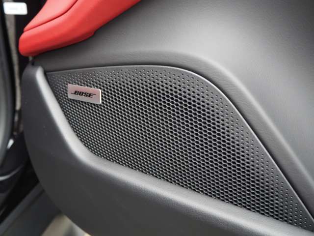 Porsche Taycan 2021-06 187120-13