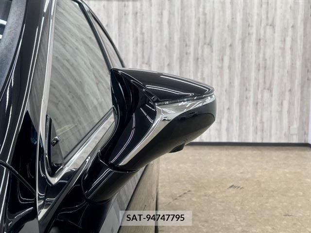 Lexus ES 2019-02 277447-10