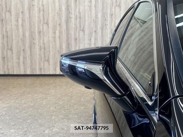 Lexus ES 2019-02 277447-11