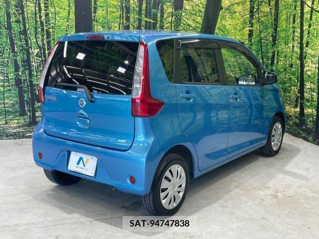 Nissan DAYZ 2014-01 390356-15