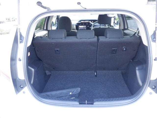 Toyota AQUA 2020-07 7067-8