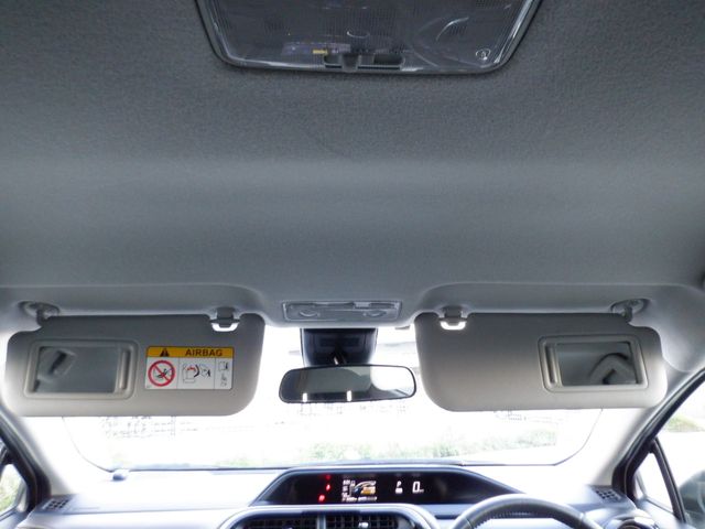 Toyota AQUA 2020-07 7067-12