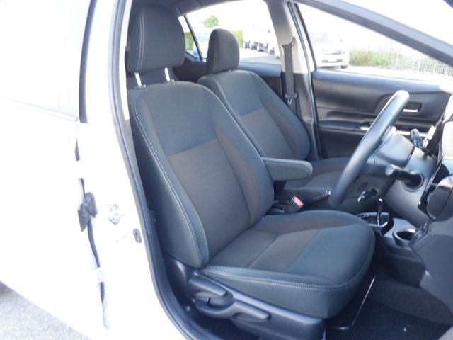 Toyota AQUA 2020-07 7067-10