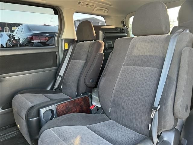 Toyota ALPHARD 2014-04 184951-19