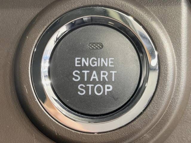 Toyota ROOMY 2023-05 14103-7