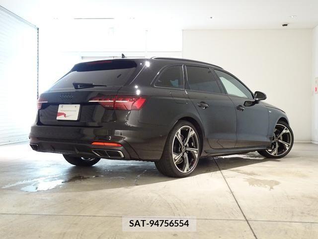 Audi A4 2023-04 389430-1