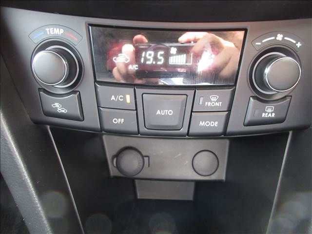 Suzuki SWIFT 2011-10 7031-12