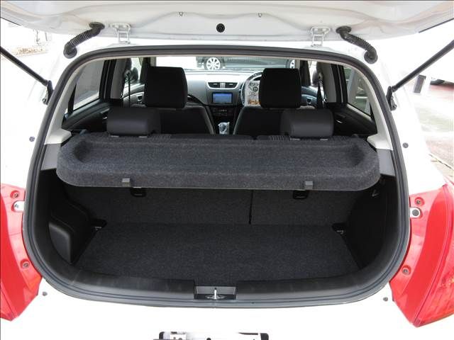 Suzuki SWIFT 2011-10 7031-5