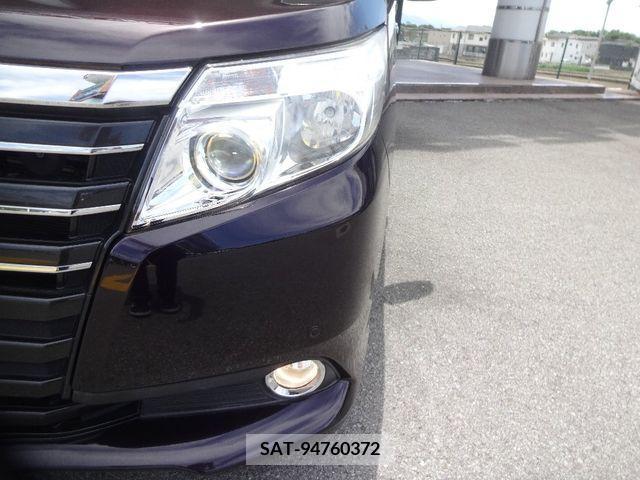 Toyota NOAH 2015-10 321499-26
