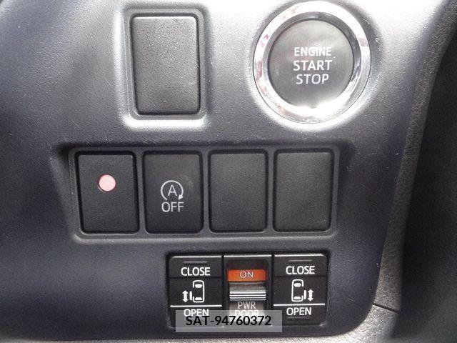 Toyota NOAH 2015-10 321499-21