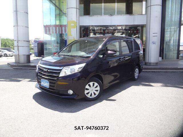Toyota NOAH 2015-10 321499-0