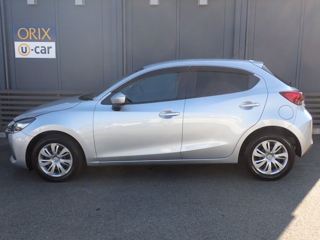 Mazda MAZDA2 2020-09 22572-17
