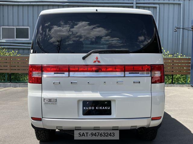 Mitsubishi DELICA D5 2009-08 296451-2