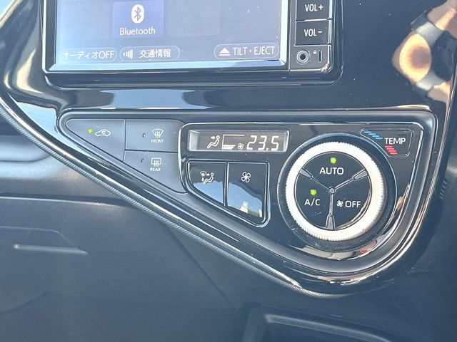 Toyota AQUA 2018-08 10911-23