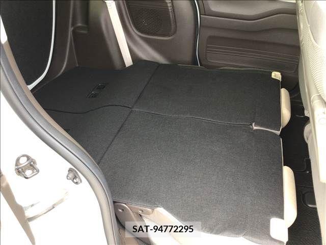 Honda N BOX 2021-05 307344-14
