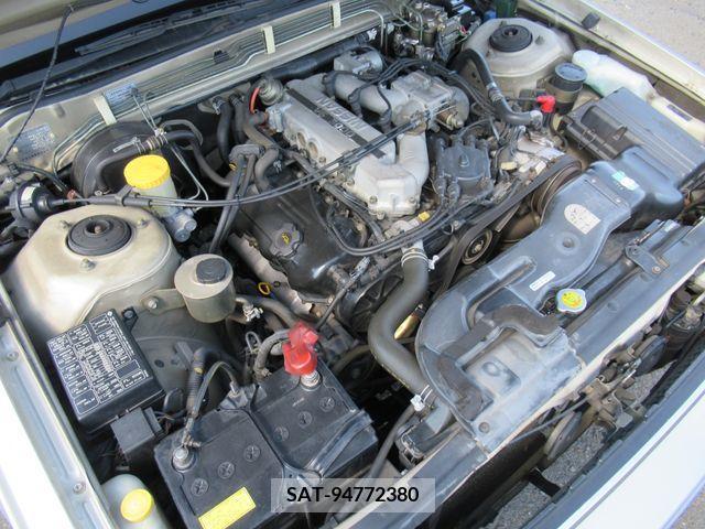Nissan CEDRIC HARDTOP 1990-02 264002-17