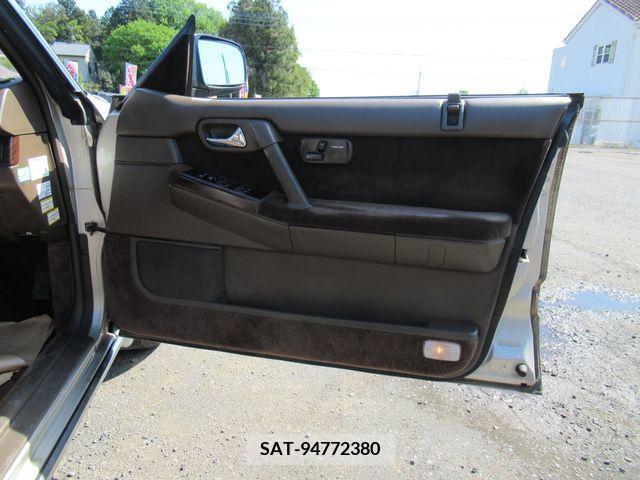 Nissan CEDRIC HARDTOP 1990-02 264002-24