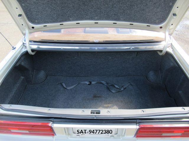 Nissan CEDRIC HARDTOP 1990-02 264002-20