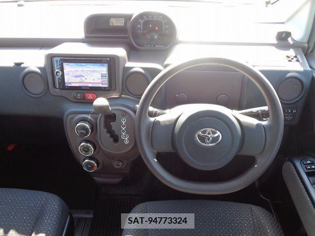 Toyota SPADE 2013-02 377962-1