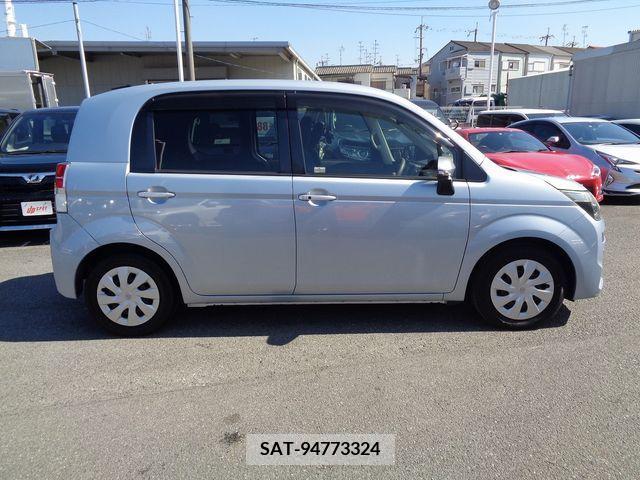 Toyota SPADE 2013-02 377962-27