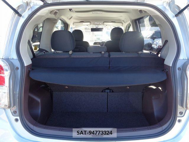 Toyota SPADE 2013-02 377962-7